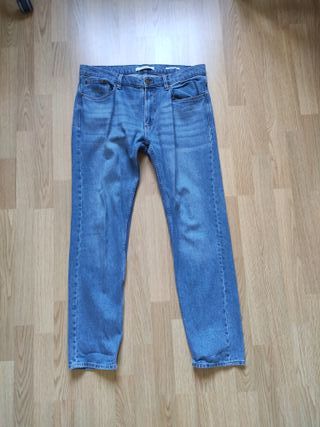 Pantalones vaqueros hombre Mango de segunda mano por 5 EUR en Madrid en  WALLAPOP