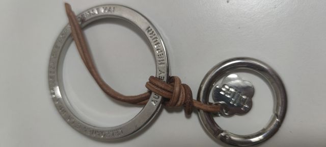 portachiavi.. acciaio!