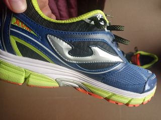 Zapatillas Running Joma Hispalis XVIII. Número 43 de segunda mano por 43  EUR en Salamanca en WALLAPOP