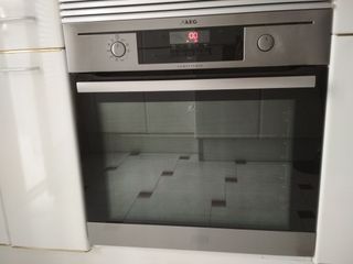 Horno AEG Competence de segunda mano por 110 EUR en Madrid en WALLAPOP