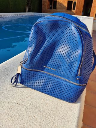 Mochila Michael kors elegante de segunda mano por 70 EUR en Valencia en  WALLAPOP