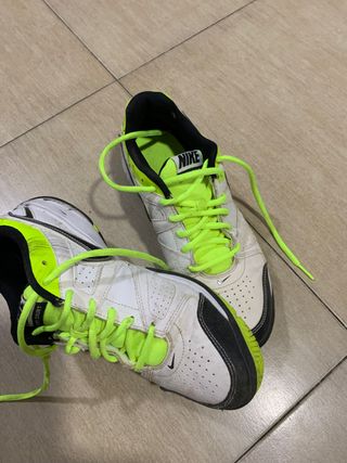 Zapatillas de pádel Nike de segunda mano en WALLAPOP