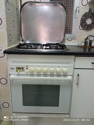 Horno teka de segunda mano por 50 EUR en Madrid en WALLAPOP