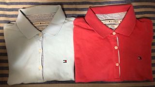 Polos Tommy Hilfiger talla M de segunda mano por 15 EUR en Ferrol en  WALLAPOP