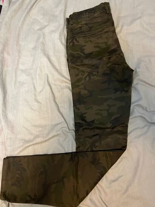 Pantalones militares de segunda mano en WALLAPOP