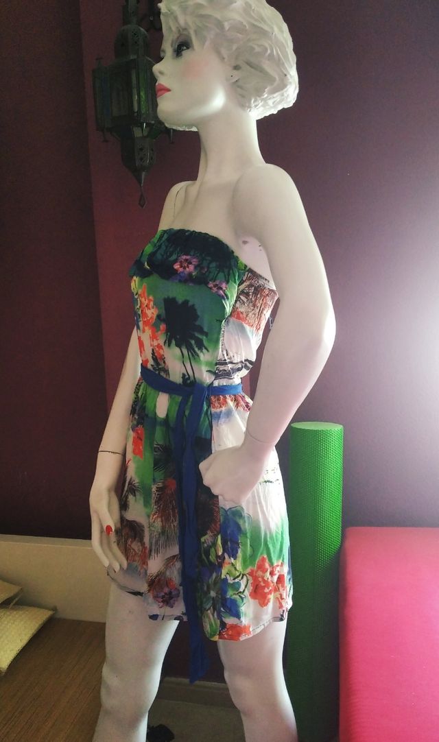 Vestido primavera verano Stradivarius talla M