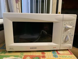 Microondas segunda mano en Santa Cruz de Tenerife | WALLAPOP