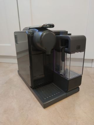 Cafetera Nespresso Pixie de segunda mano en WALLAPOP