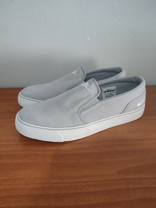 Zapatillas lona Nike hombre 44 de segunda mano por 50 EUR en Mairena del  Aljarafe en WALLAPOP