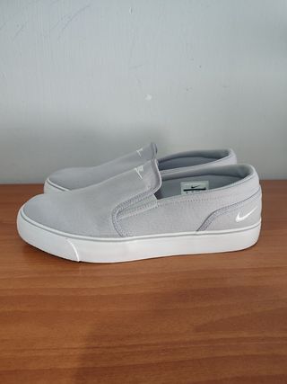 Zapatillas lona Nike hombre 44 de segunda mano por 50 EUR en Mairena del  Aljarafe en WALLAPOP