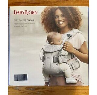 Mochila porteo BabyBjorn Air One de segunda mano por 100 EUR en Madrid en  WALLAPOP