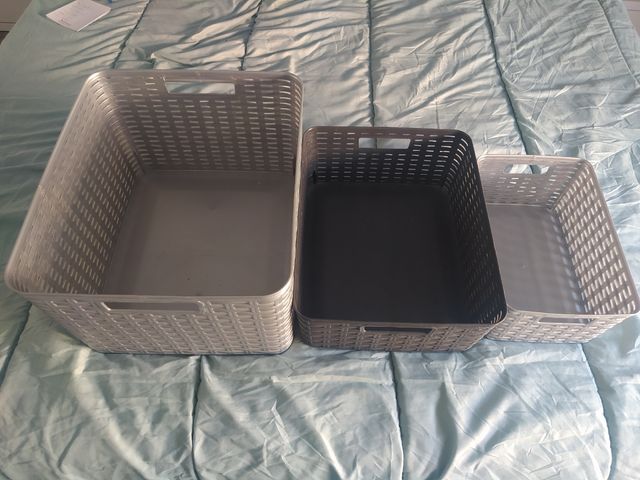 Cestas. varios tamaños. se venden juntas