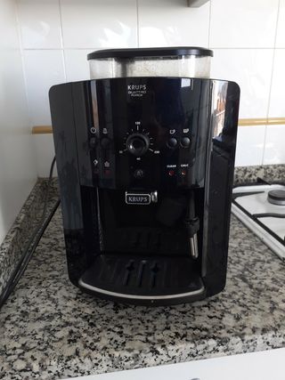 Cafetera KRUPS quattro force de segunda mano por 100 EUR en Mataró en  WALLAPOP