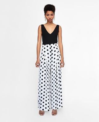 Pantalón palazzo lunares de segunda mano por 50 EUR en Madrid en WALLAPOP