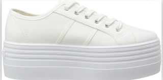 Zapatillas Victoria Blanca Plataforma de segunda mano por 10 EUR en Madrid  en WALLAPOP
