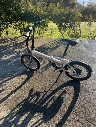 Bicicleta plegable Btwin Tilt 500 eléctrica de segunda mano por 450 EUR en  Oviedo en WALLAPOP