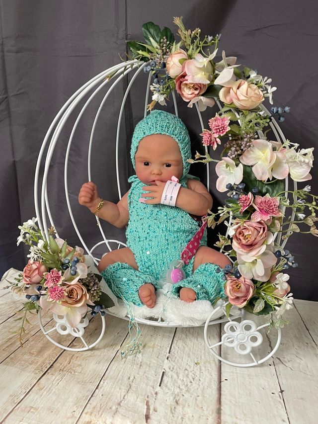 Reborn silicona 50 cm sistema pipí