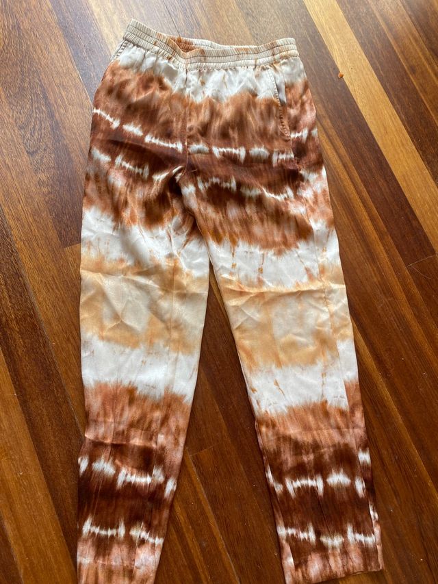 Pantalones tye dye