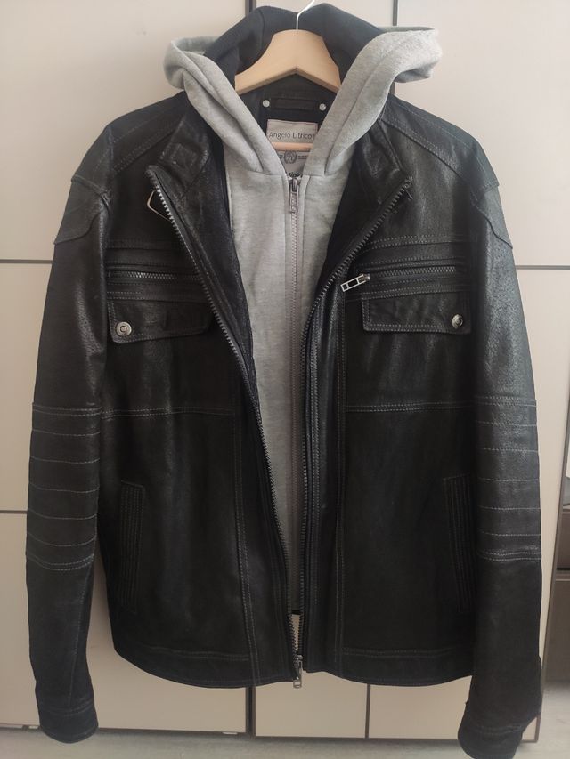 CHAQUETA DE CUERO MOTOCICLETA.