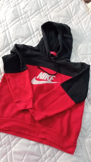 Sudadera Nike roja de segunda mano en WALLAPOP
