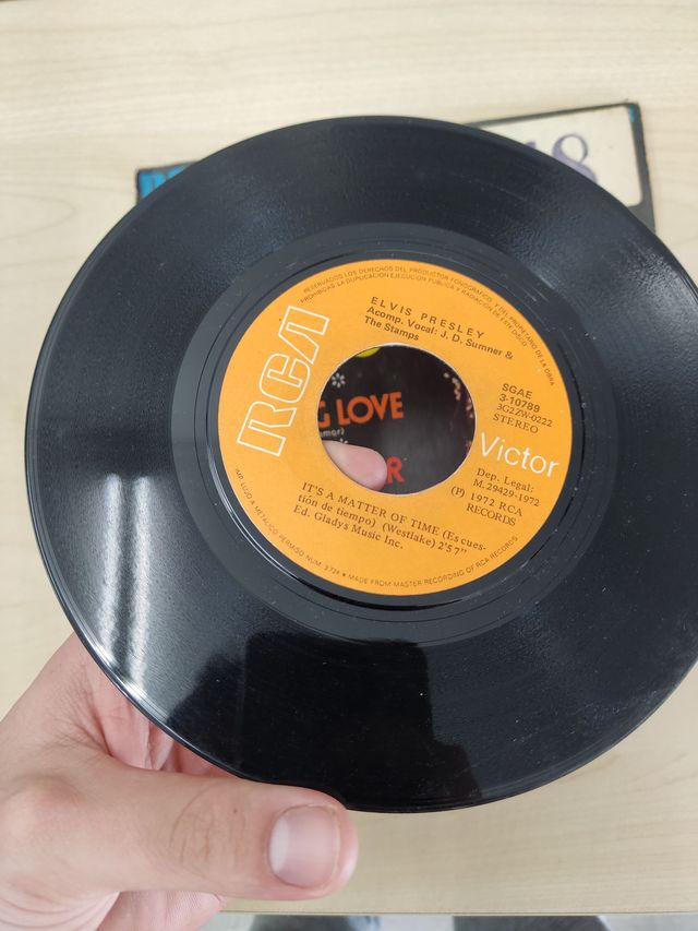 Elvis Presley Burning Love Vinilo