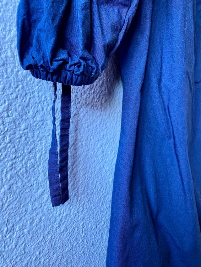 Vestido corto manga abullonada. Mango Suit.