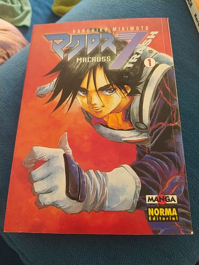 MACROSS 7 SPAZZATURA