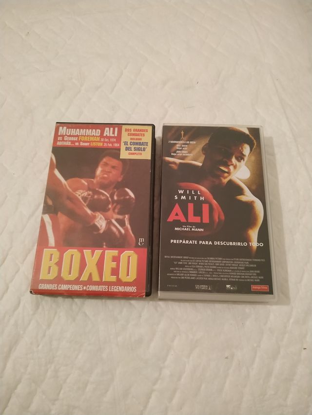 Ali VHS+ filma i combattimenti originali.