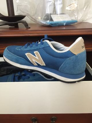 Playeros new balance del número 35 de segunda mano por 10 EUR en Gijón en  WALLAPOP