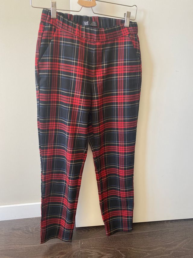 Pantalón estampado de cuadros