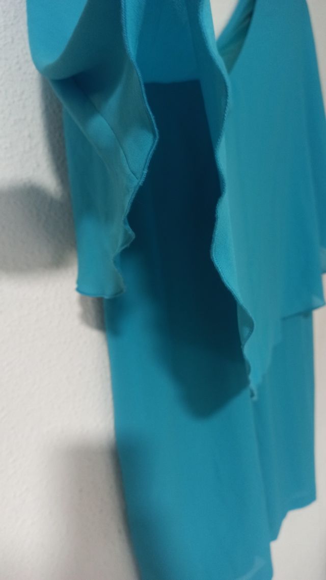 Vestido capa aguamarina T 44