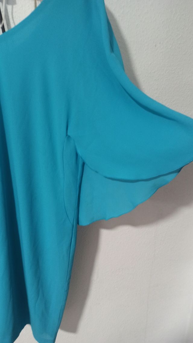 Vestido capa aguamarina T 44