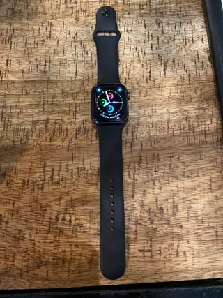 Apple Watch serie 6 de segunda mano por 300 EUR en Madrid en WALLAPOP