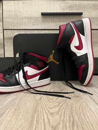 AIR JORDAN 1 de segunda mano por 100 EUR en Salamanca en WALLAPOP