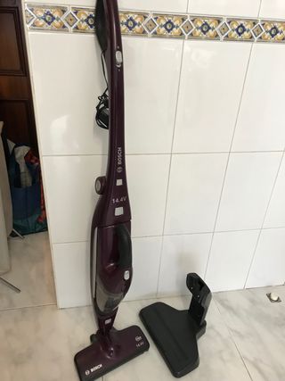 Aspiradora Bosch de segunda mano por 30 EUR en Gijón en WALLAPOP