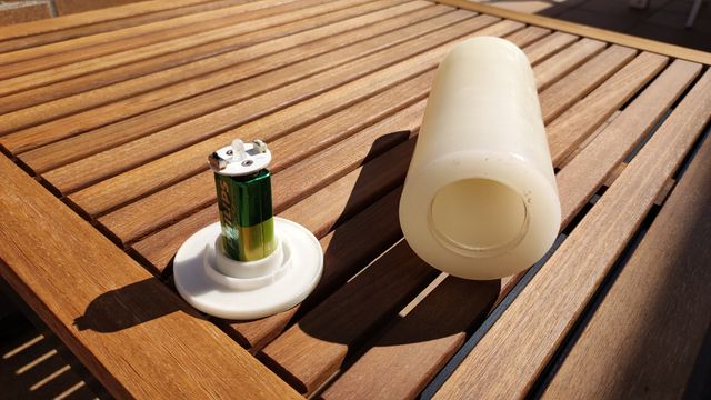 Vela de cera con luz interior