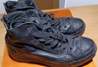 Converse originales cuero plataforma 41 de segunda mano por 5 EUR en Madrid  en WALLAPOP