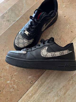 Nike Air Gucci de segunda mano por 60 EUR en Lloret de Mar en WALLAPOP