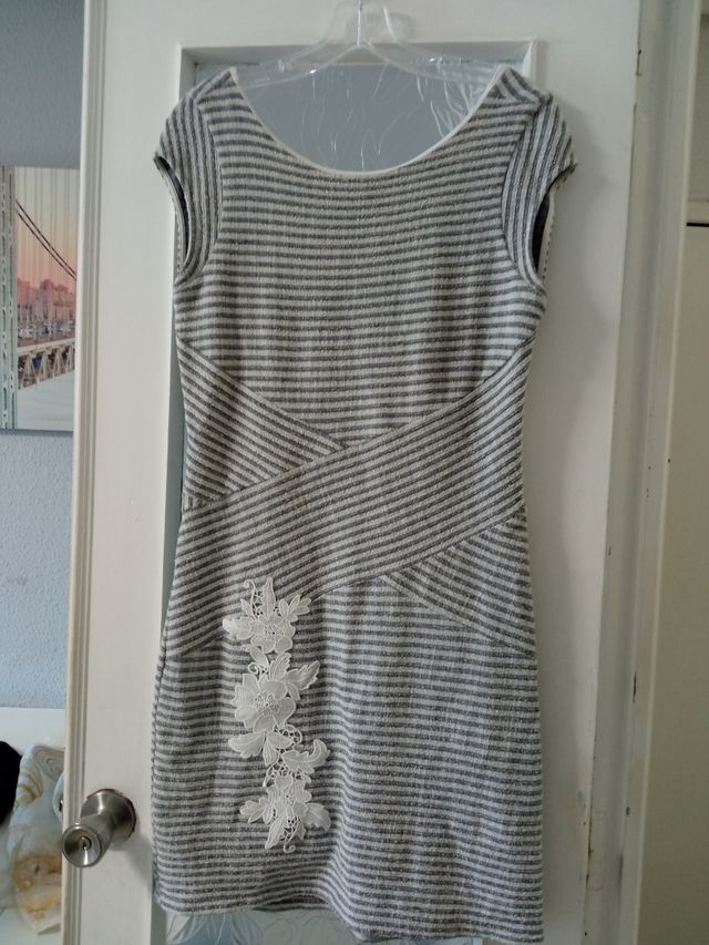 vestido como nuevo buena calidad