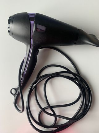 Secador GHD pelo de segunda mano por 58 EUR en Girona en WALLAPOP