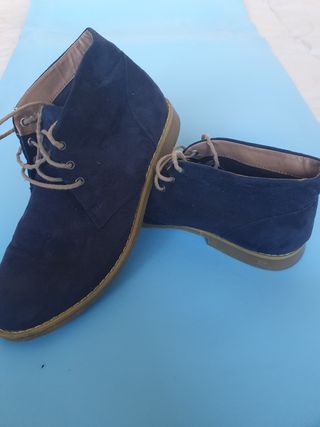 Botines ante azul marino mocasines de segunda mano por 8 EUR en Foz en  WALLAPOP
