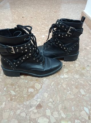BOTAS MUJER PARFOIS N\\' 38 de segunda mano por 15 EUR en Alaquas en WALLAPOP