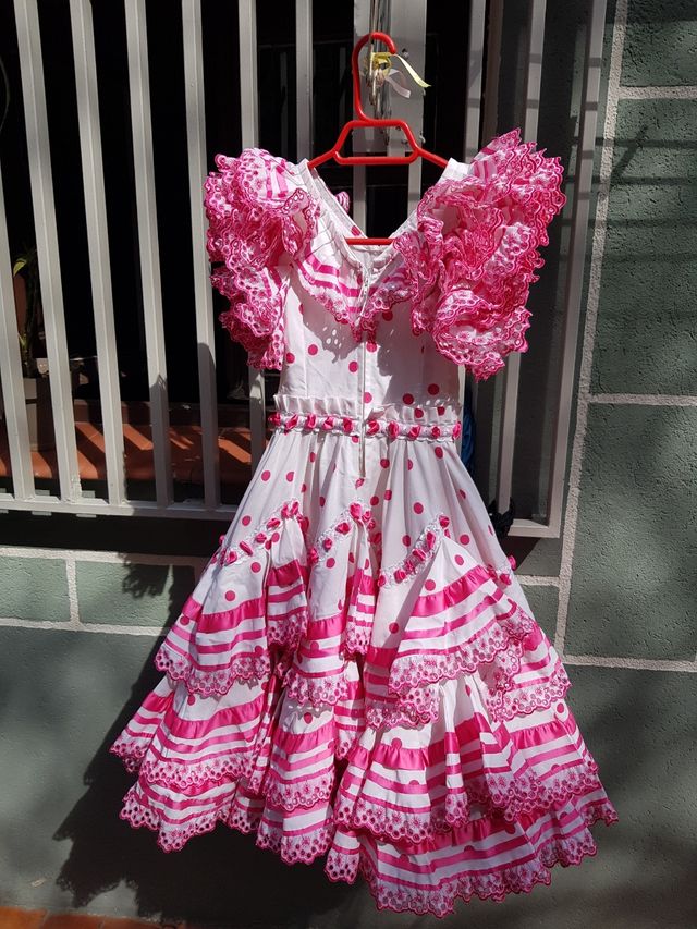 Traje de flamenca niña talla 4