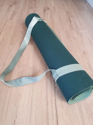 Esterilla mat Oysho yoga de segunda mano por 18 EUR en Barcelona en WALLAPOP