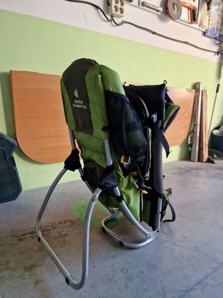 Mochila portabebes montaña de segunda mano por 50 EUR en Cacabelos en  WALLAPOP