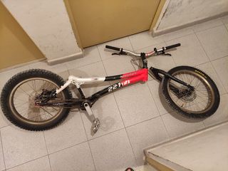 Trial Bike Monty 221 TI ROTA de segunda mano por 50 EUR en Madrid en  WALLAPOP