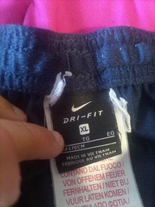 Pantalón Chandal Nike Academy azul TALLA S de segunda mano por 25 EUR en  Plasencia en WALLAPOP