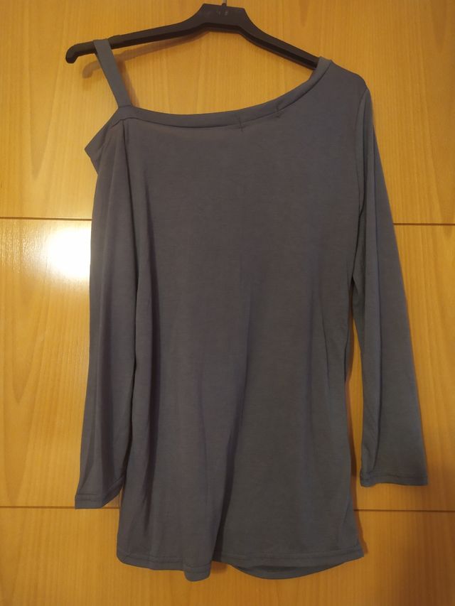 camiseta gris talla unica