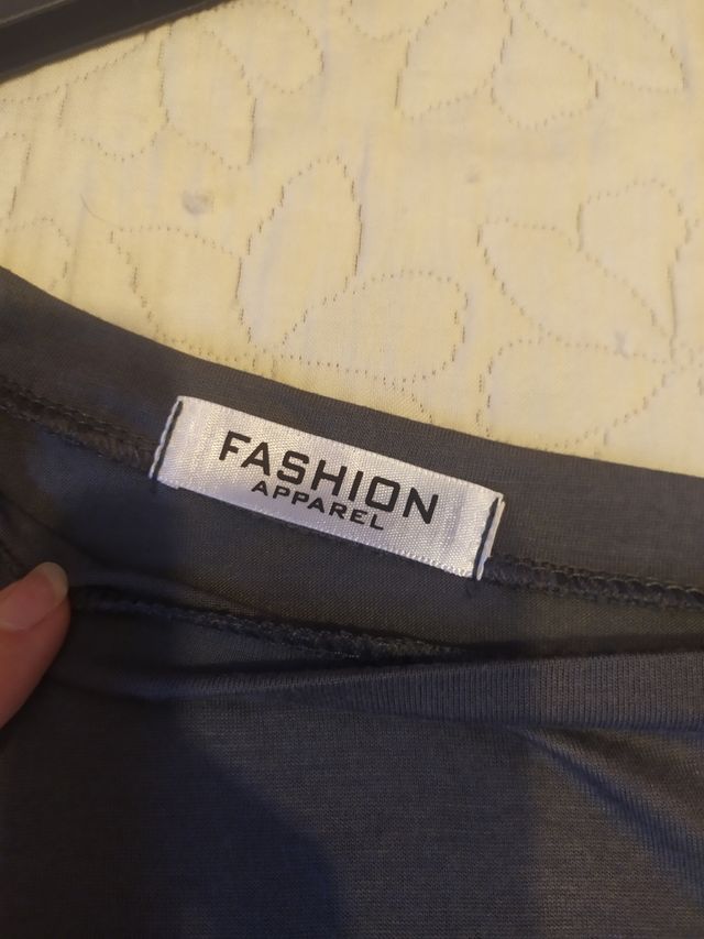 camiseta gris talla unica