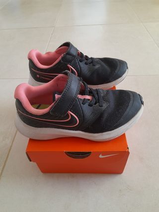 Bambas nike talla 29,5. de segunda mano por 18 EUR en Vilanova del Camí en  WALLAPOP